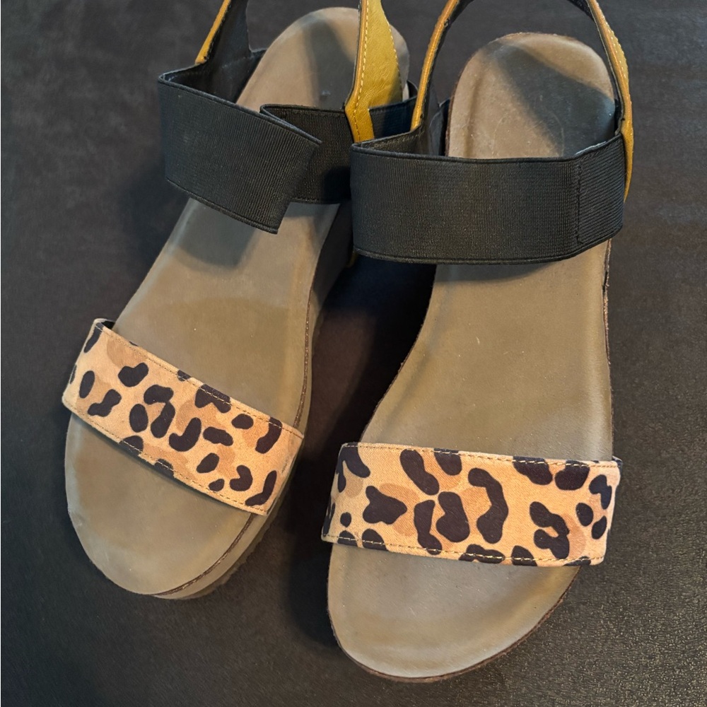 A Classy Chic Boutique Leopard and Black Sandals